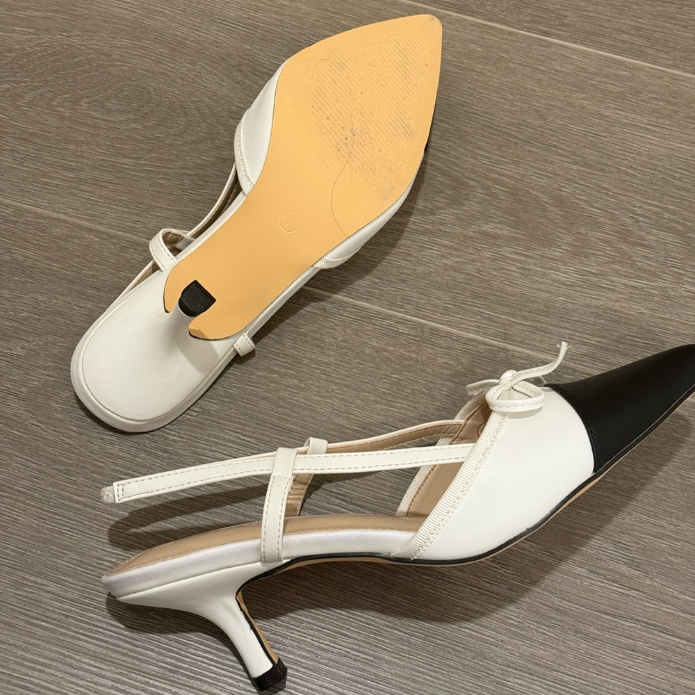 Mini black and white heels with bow detailing - Picture 3 of 4